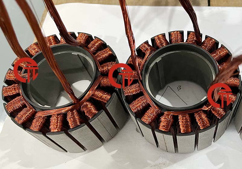 全自動(dòng)定子繞線機(jī)和轉(zhuǎn)子繞線機(jī)有什么相同點(diǎn)和不同點(diǎn)