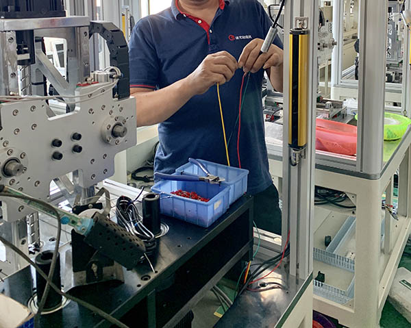 無刷電機繞線機使用安全知識及注意事項